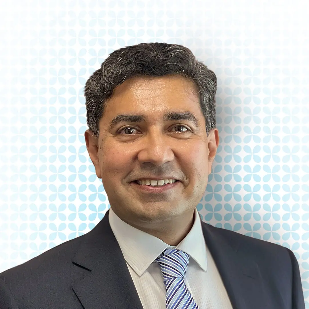 Dr. Syed M. Asad Ali, paediatric eye specialist focusing on cataract and strabismus at Moorfields Abu Dhabi.